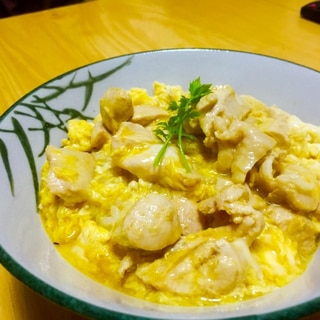 ふわトロ！だし香る親子丼